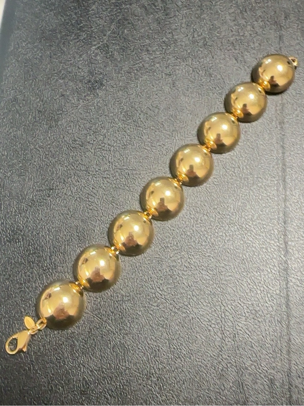 Vintage Monet Gold Tone Oversized Bead Statement Bracelet 8” Signed